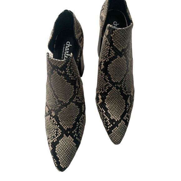 Charles By Charles David Varro bootie snake print 9.5 medium NWB - Picture 5 of 6